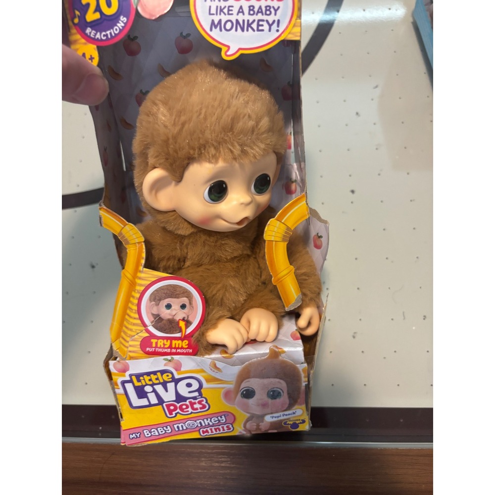Little Live Pets My Baby Monkey Minis Pepi Peach Interactive Toy Moose Toys - Picture 2 of 4